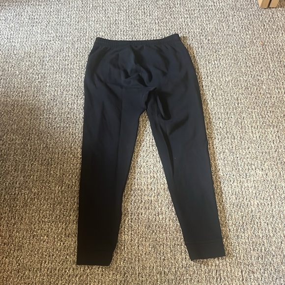 Medium Black Old Navy Active Men’s Sweatpants (with zip up pockets) - Picture 2 of 4